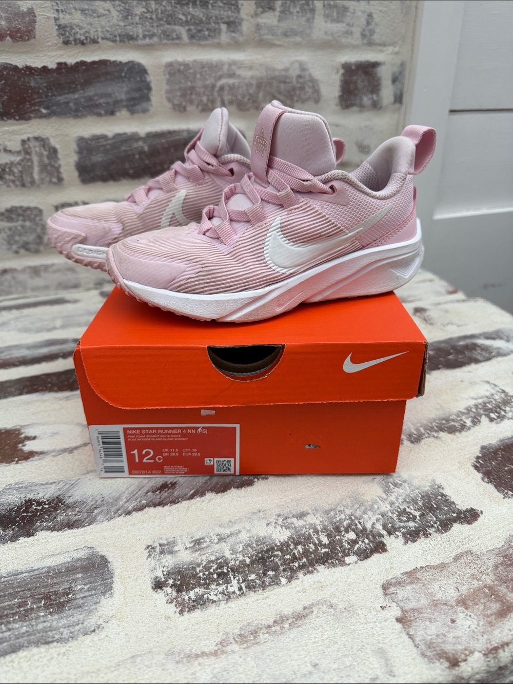 Nike Kids Pink Star Runner 04 Athletic Sneakers with White Swoosh